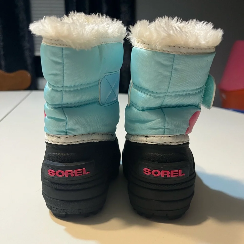Sorel adorable excellent